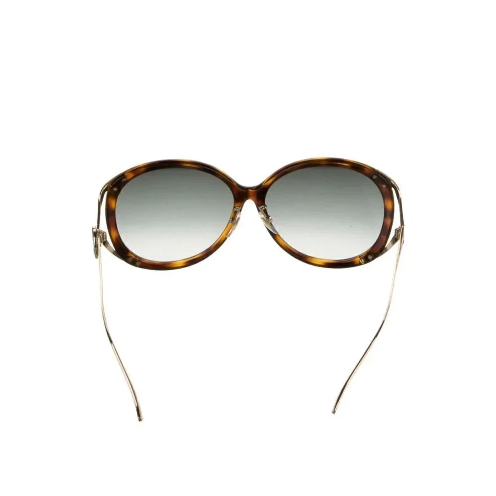 •   Gucci Oversize Sunglasses